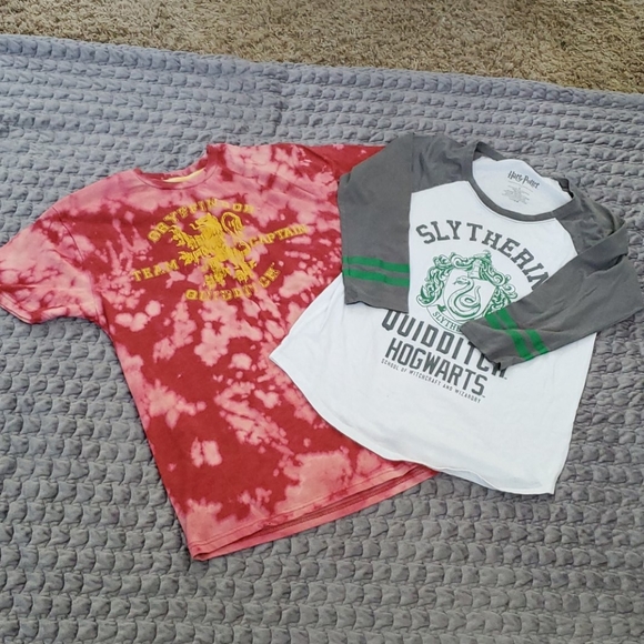 Bundle of Harry Potter shirts - Picture 1 of 7